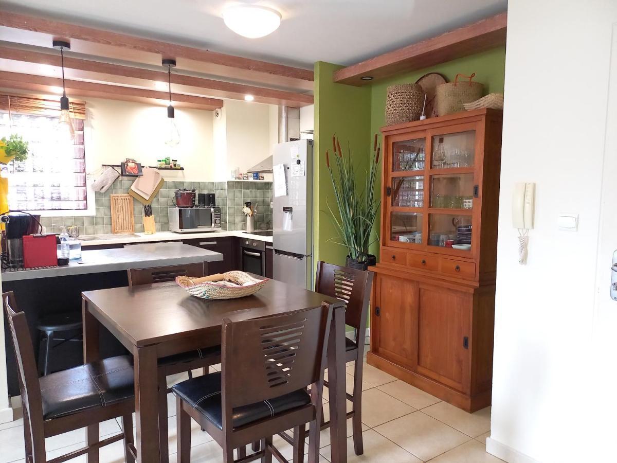 Bel Appartement Avec Terrasse Proche Des Plages 圣吉尔莱班 外观 照片